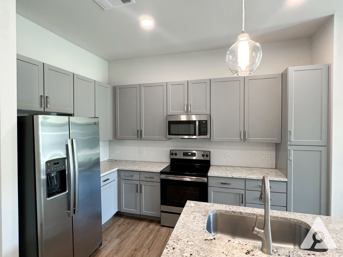 River Oaks | Uptown