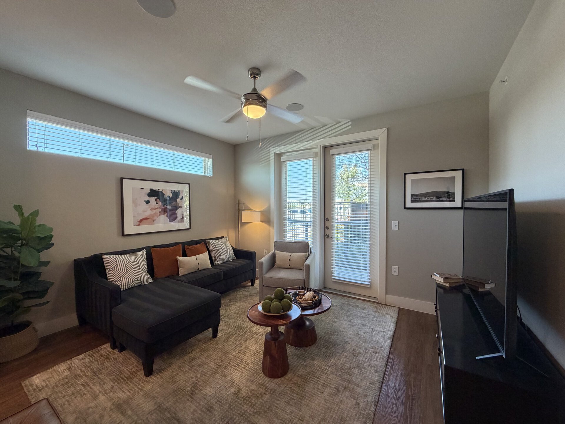 Smart City Apartment Locator