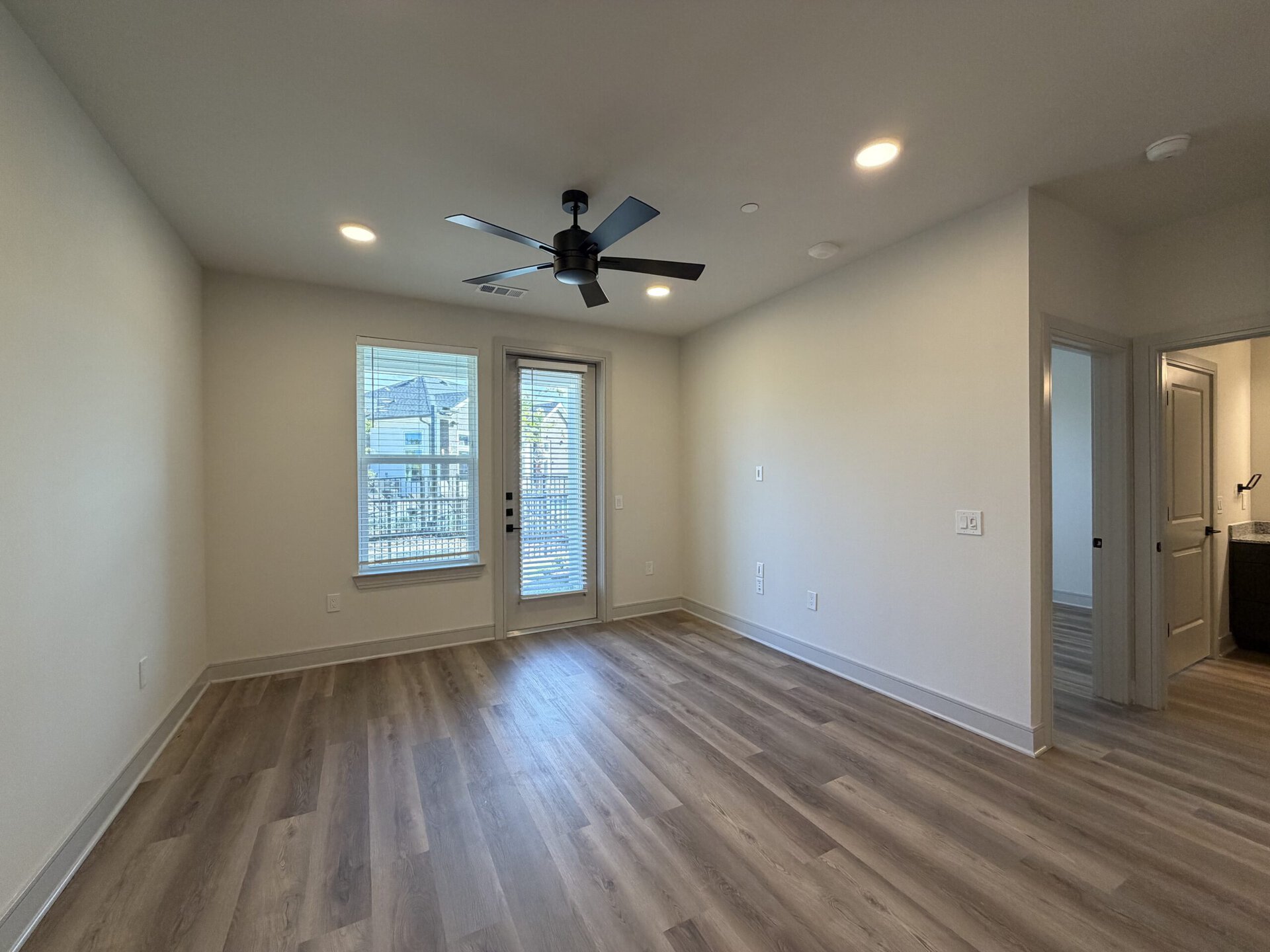 Smart City Apartment Locator